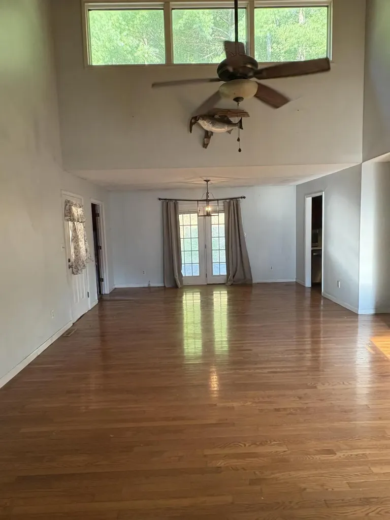 9820 Highway 421 Manchester KY 40962