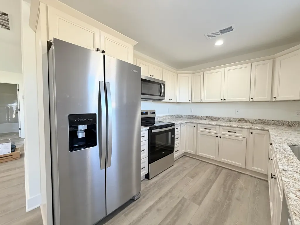 228 Brook Cove Berea KY 40403