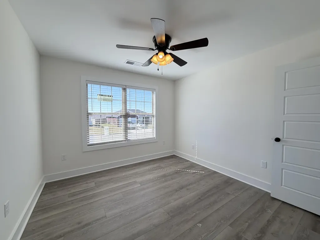 228 Brook Cove Berea KY 40403