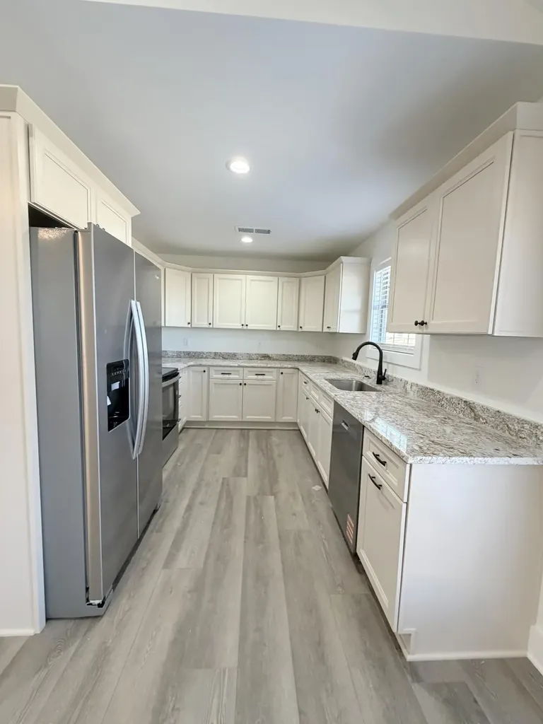 228 Brook Cove Berea KY 40403