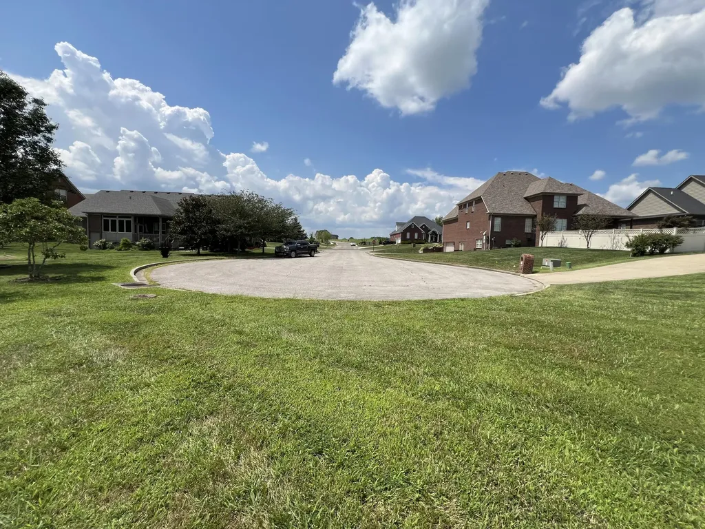 308 Duclair Drive Winchester KY 40391