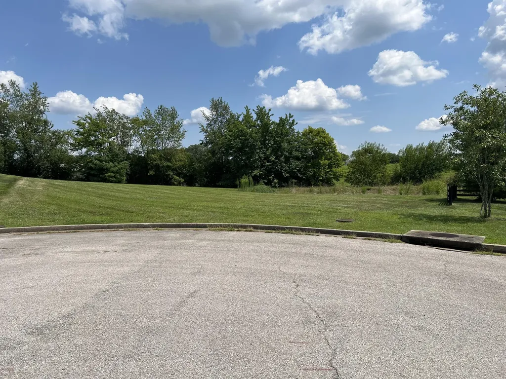 308 Duclair Drive Winchester KY 40391
