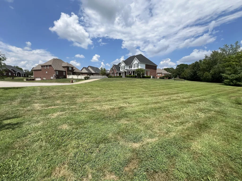 308 Duclair Drive Winchester KY 40391
