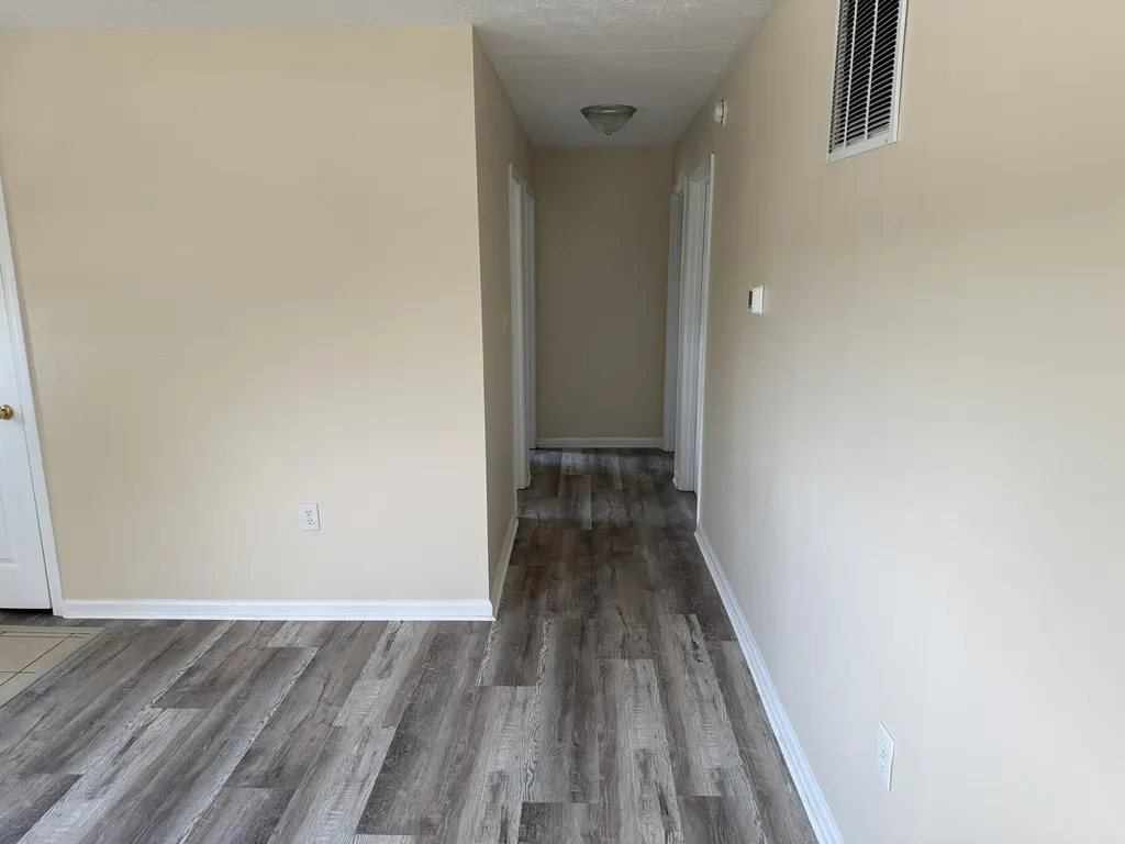 112 Woodford Avenue Berea KY 40403