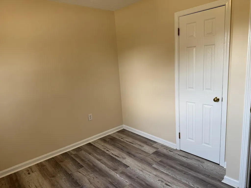 112 Woodford Avenue Berea KY 40403
