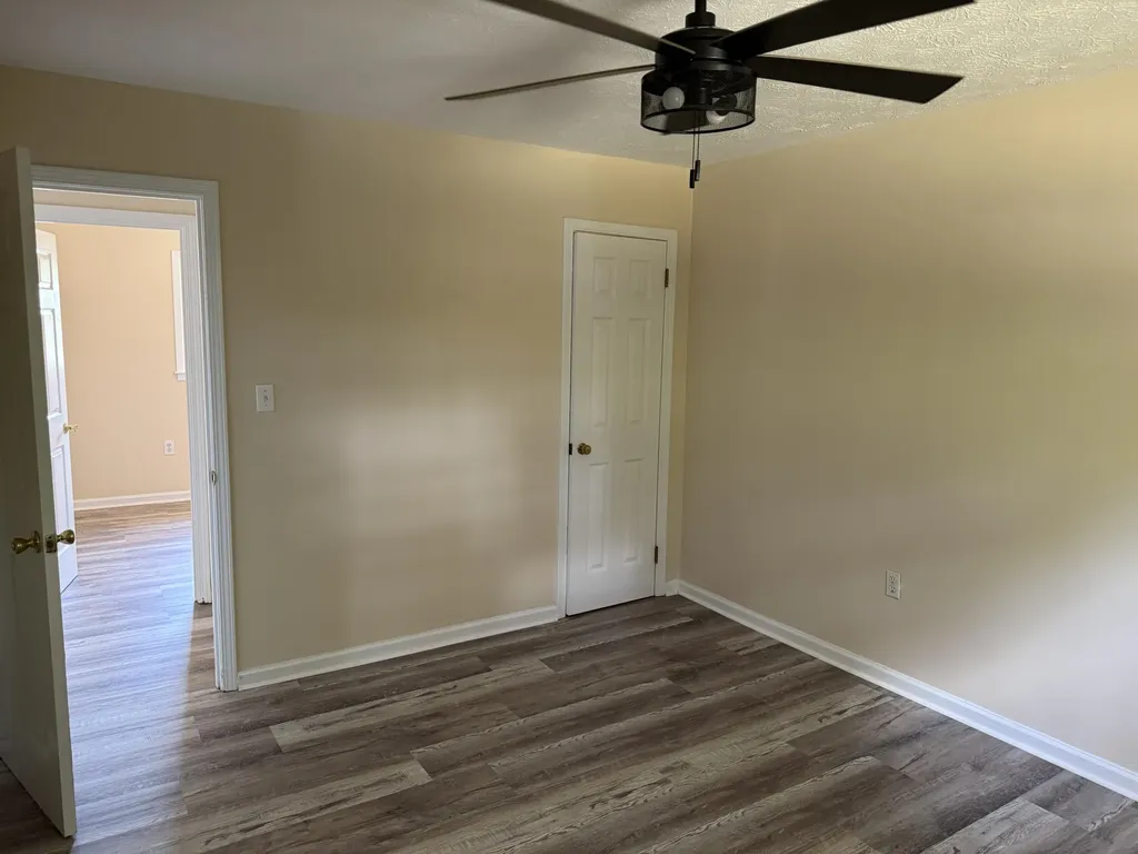112 Woodford Avenue Berea KY 40403