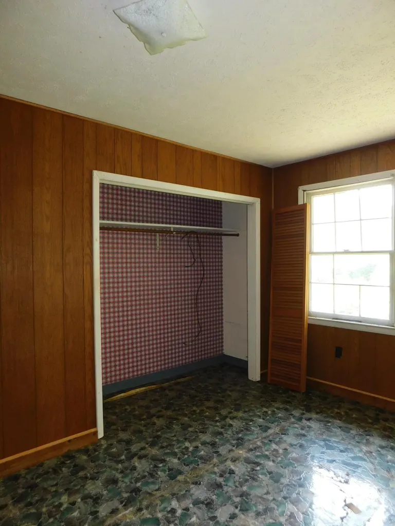 2936 Highway 119 Baxter KY 40806
