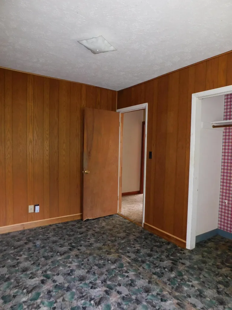 2936 Highway 119 Baxter KY 40806
