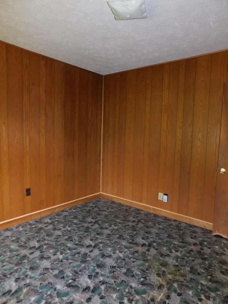 2936 Highway 119 Baxter KY 40806