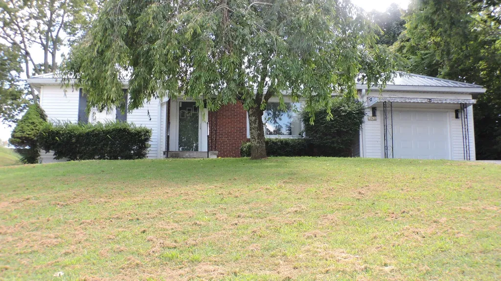 463 E High Street Owingsville KY 40360