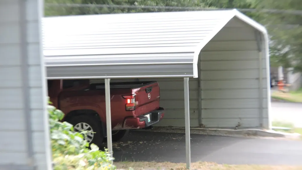463 E High Street Owingsville KY 40360