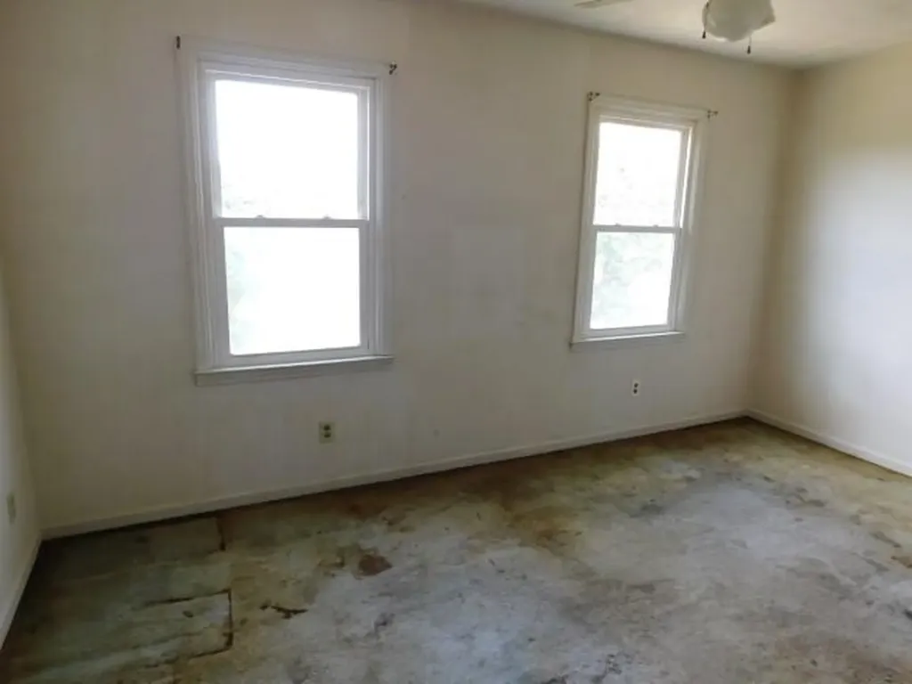 1577 Willisburg Road Lawrenceburg KY 40342