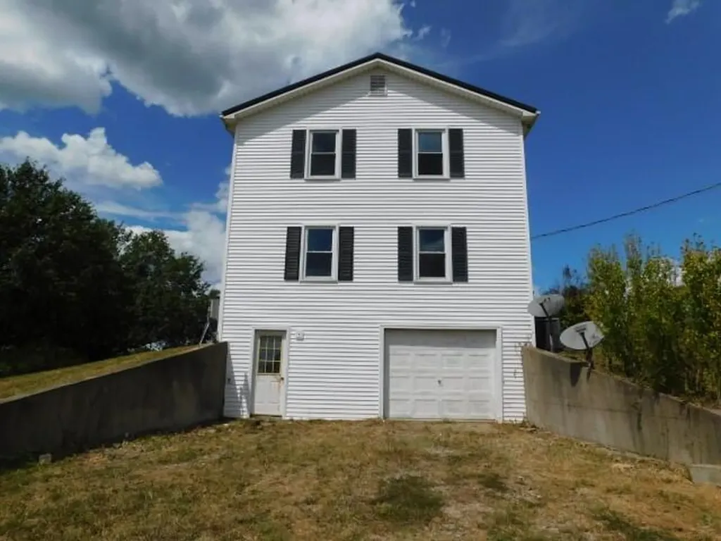 1577 Willisburg Road Lawrenceburg KY 40342