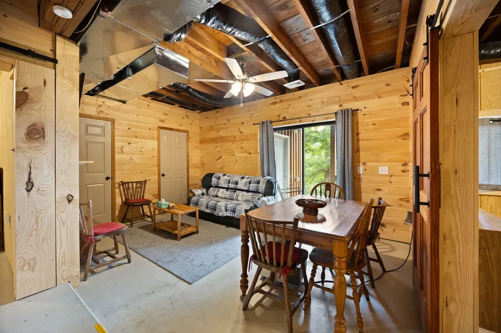 353 Timber Ridge Road Nancy KY 42544