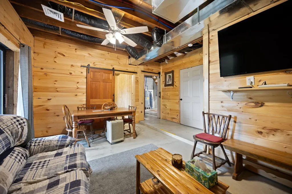 353 Timber Ridge Road Nancy KY 42544