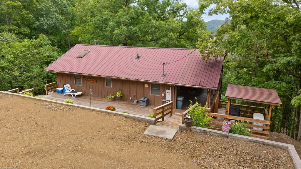 353 Timber Ridge Road Nancy KY 42544