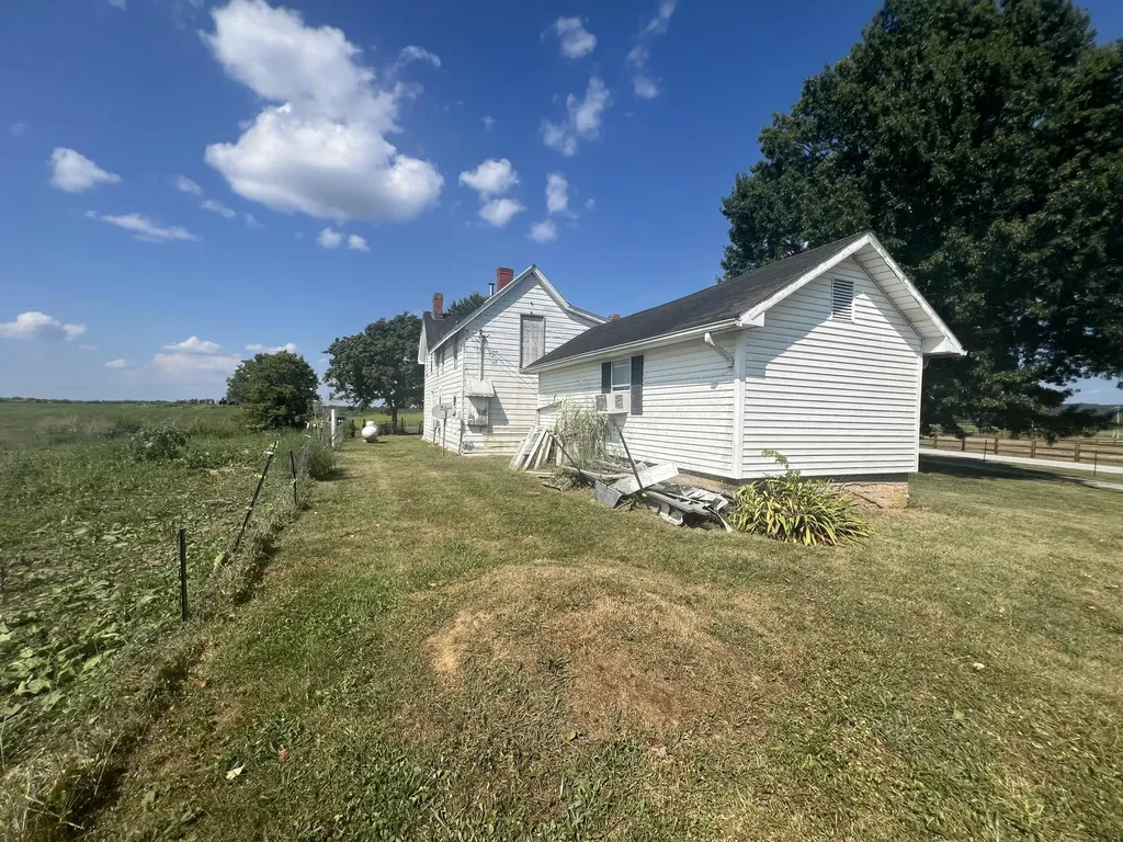 3954 Wallingford Road Flemingsburg KY 41041