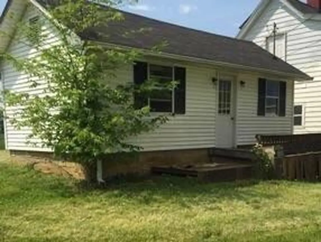 3954 Wallingford Road Flemingsburg KY 41041