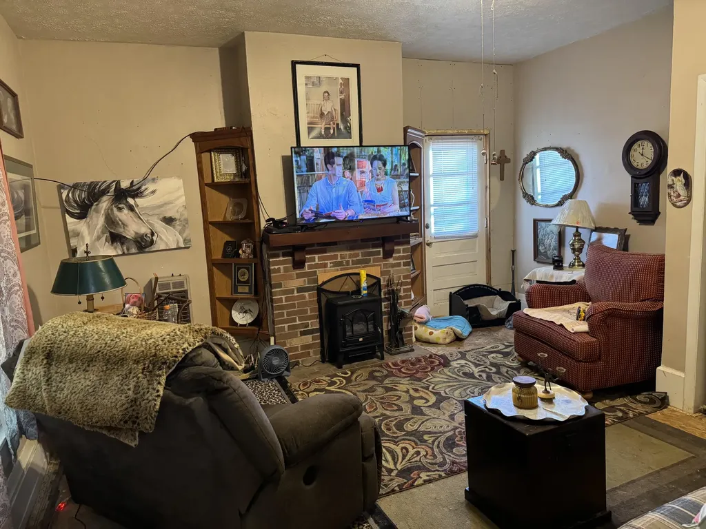 3954 Wallingford Road Flemingsburg KY 41041