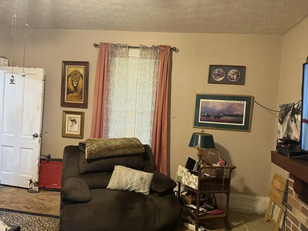 3954 Wallingford Road Flemingsburg KY 41041