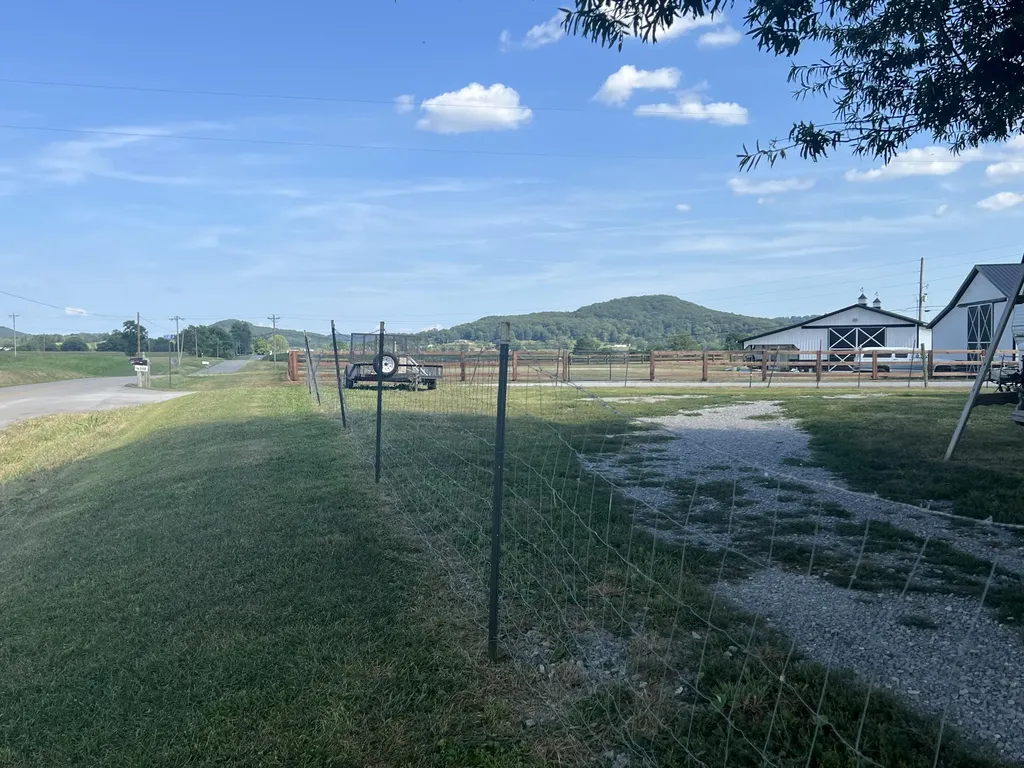 3954 Wallingford Road Flemingsburg KY 41041