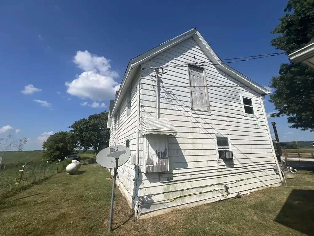 3954 Wallingford Road Flemingsburg KY 41041