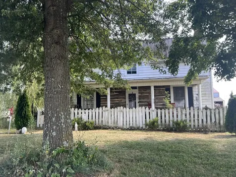 3954 Wallingford Road Flemingsburg KY 41041