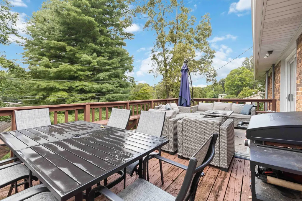 275 Oaklawn Circle Corbin KY 40701