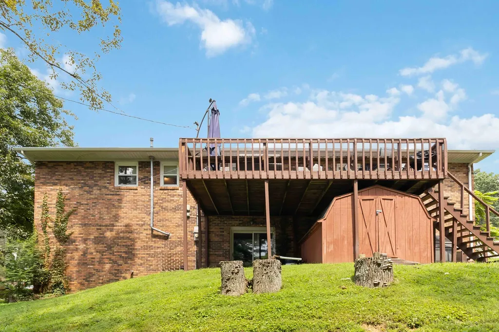 275 Oaklawn Circle Corbin KY 40701