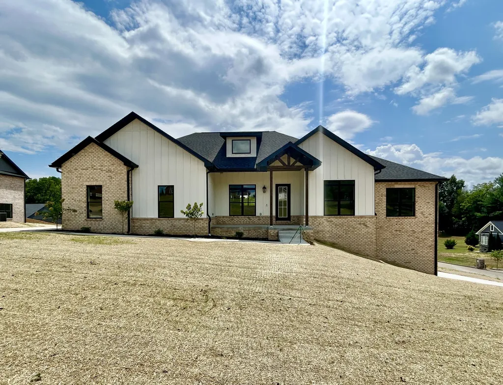 442 Woods Edge Drive Somerset KY 42503