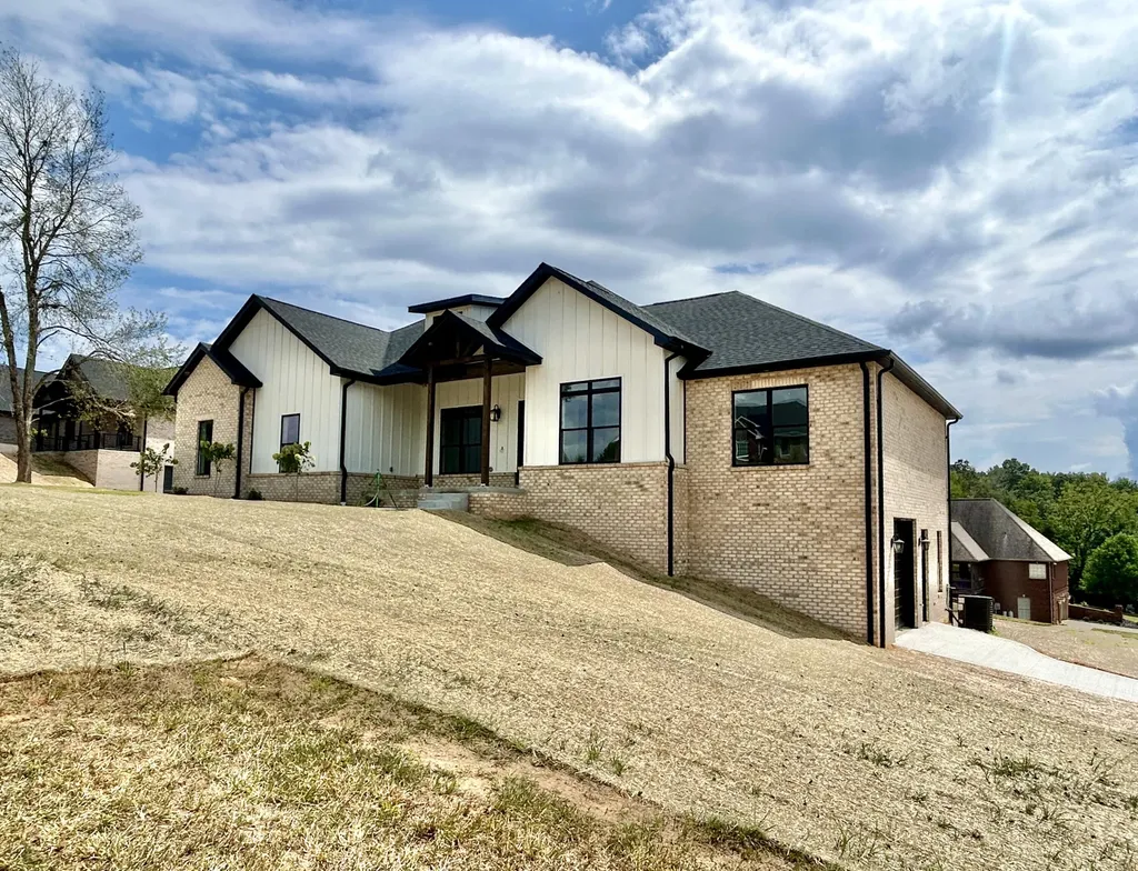 442 Woods Edge Drive Somerset KY 42503