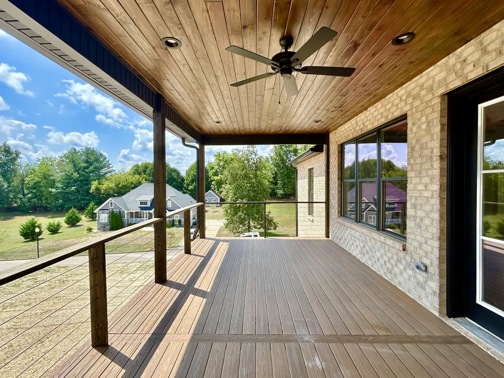 442 Woods Edge Drive Somerset KY 42503
