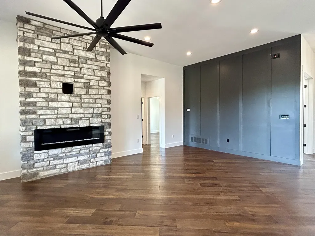 442 Woods Edge Drive Somerset KY 42503