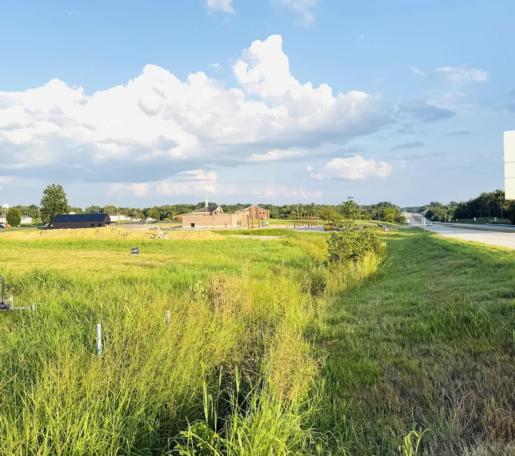 102 Carlton Crossing Lawrenceburg KY 40342