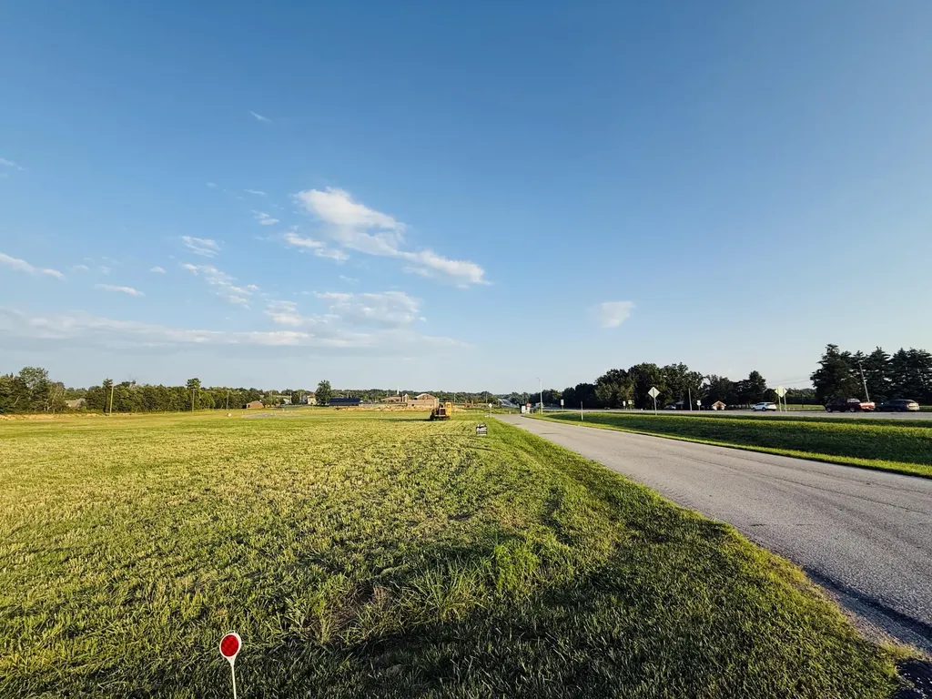 102 Carlton Crossing Lawrenceburg KY 40342