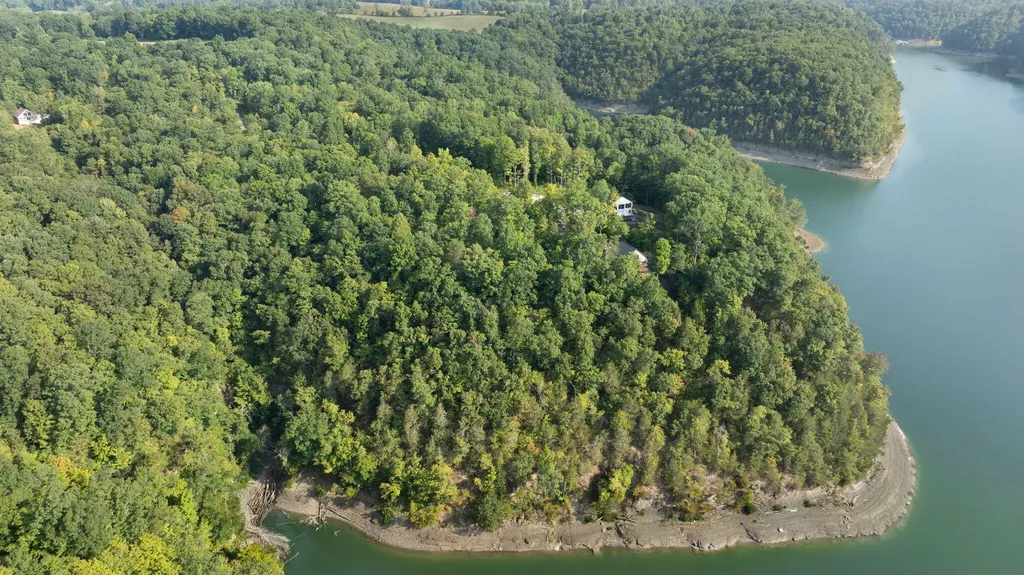 Lot 24 Restful Run Nancy KY 42544
