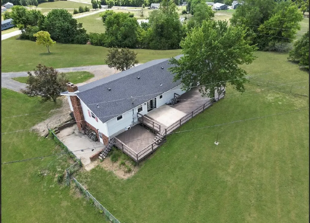 195 Windswept Road Lancaster KY 40444