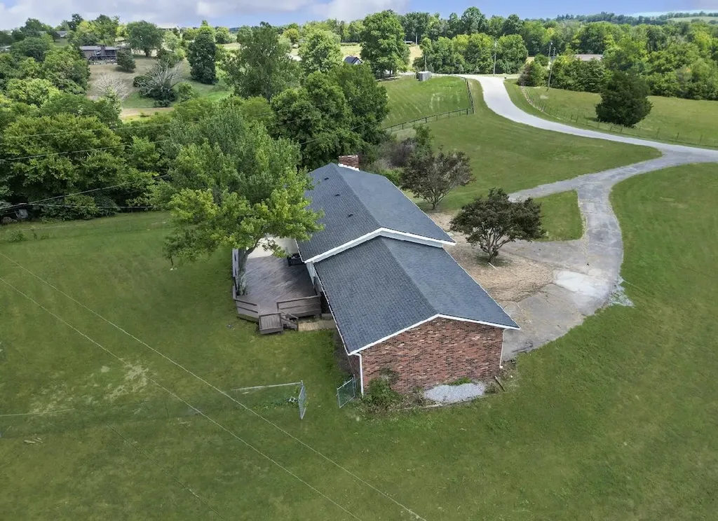 195 Windswept Road Lancaster KY 40444