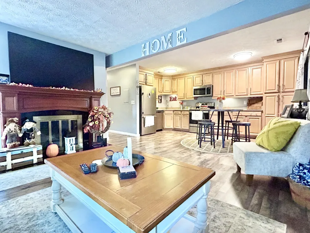 48-3 Woodson Bend Resort Bronston KY 42518