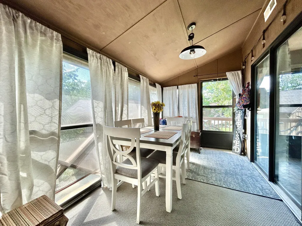 48-3 Woodson Bend Resort Bronston KY 42518