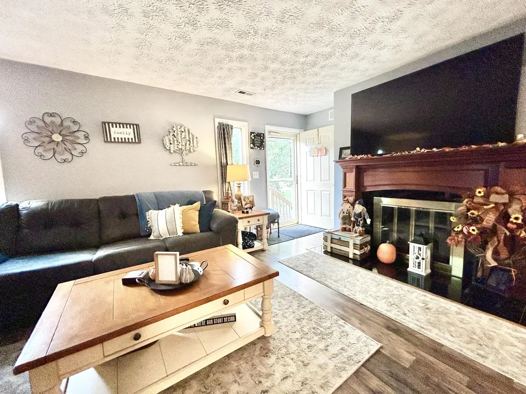 48-3 Woodson Bend Resort Bronston KY 42518