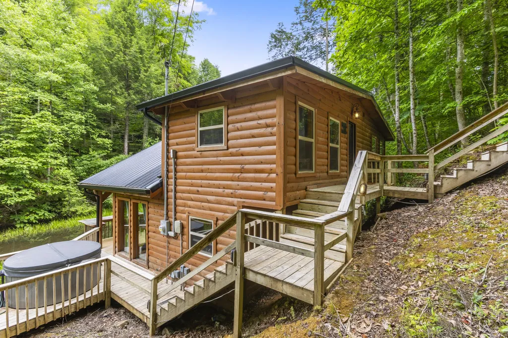 404 Paradise Drive Rogers KY 41365
