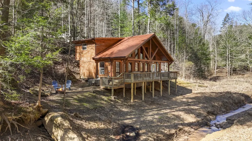 404 Paradise Drive Rogers KY 41365