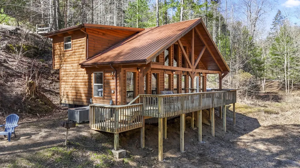 404 Paradise Drive Rogers KY 41365