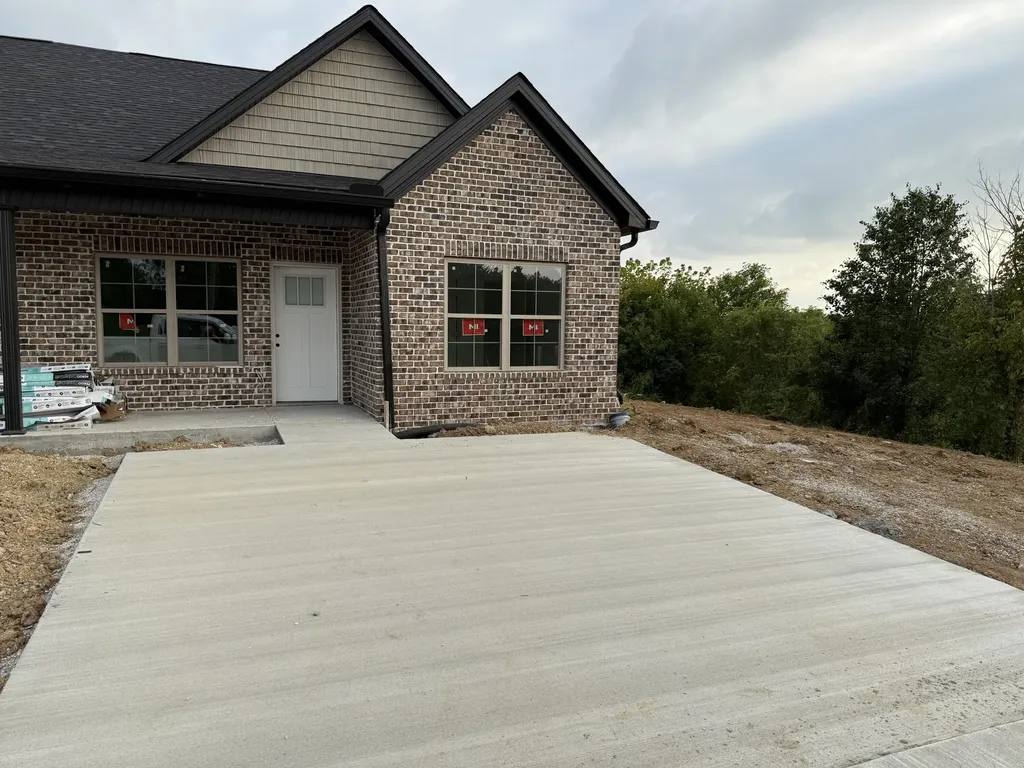 838 #6 Ridgewood Drive Berea KY 40403