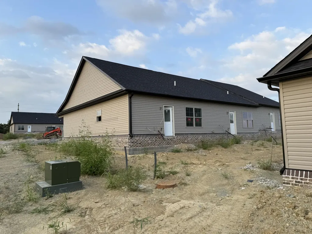 838 #6 Ridgewood Drive Berea KY 40403
