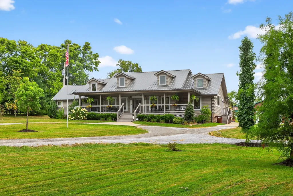 2100 Irvine Road Winchester KY 40391
