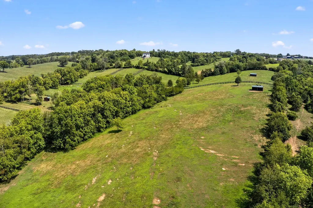 2100 Irvine Road Winchester KY 40391