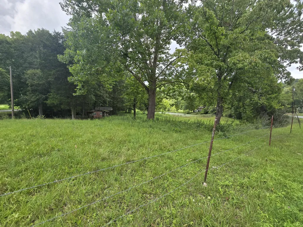 00 Highway 217 & 1344 Middlesboro KY 40965