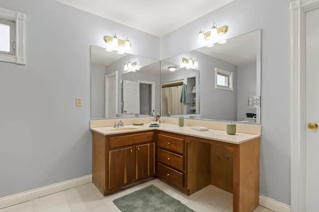 127 Man-o-war Drive Harrodsburg KY 40330